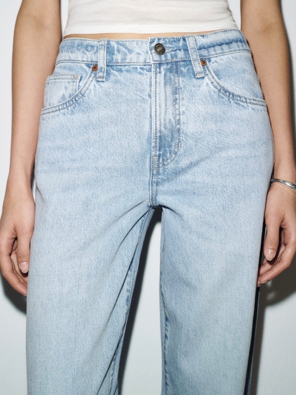 NWT: Reformation Jeans (Size 31)